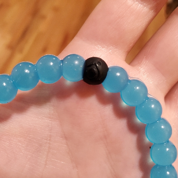 NEVER WORN Water Lokai Bracelet - Picture 3 of 3